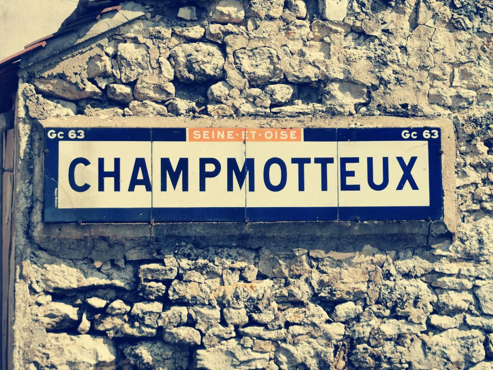纽伊特因塞雷特恩布莱豪华帐篷 Champmotteux 外观 照片